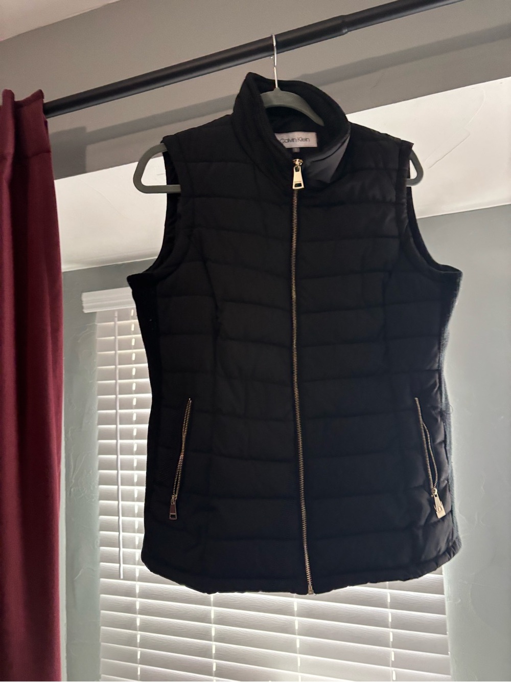 Calvin Klein Black Quilted Sleeveless Puffer Vest